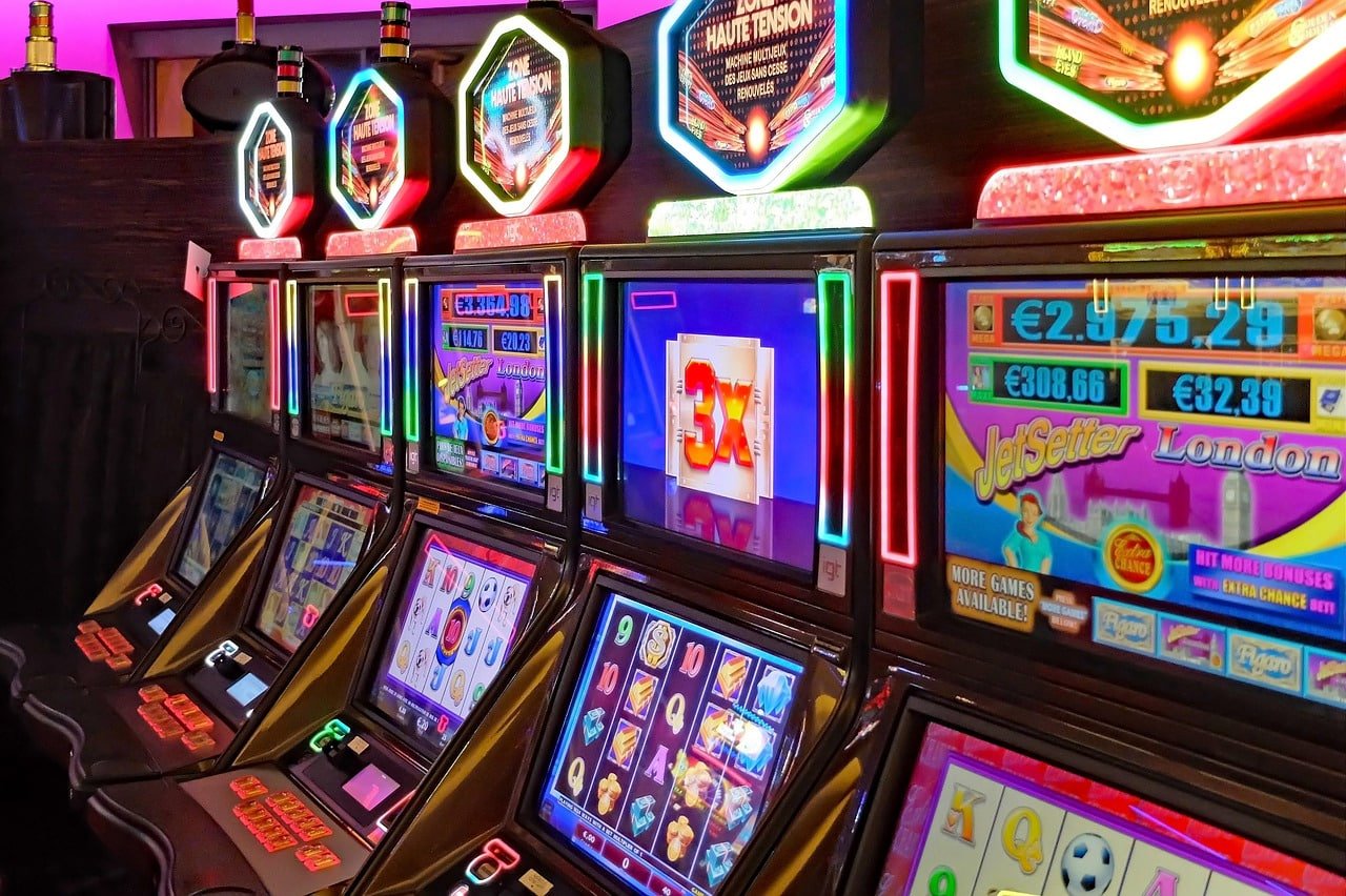 Platform slotguru88 menyediakan berbagai permainan kasino dan sportsbook